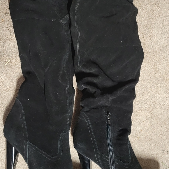 Steve Madden Xenonn 6.5 thigh high boots - Picture 6 of 7